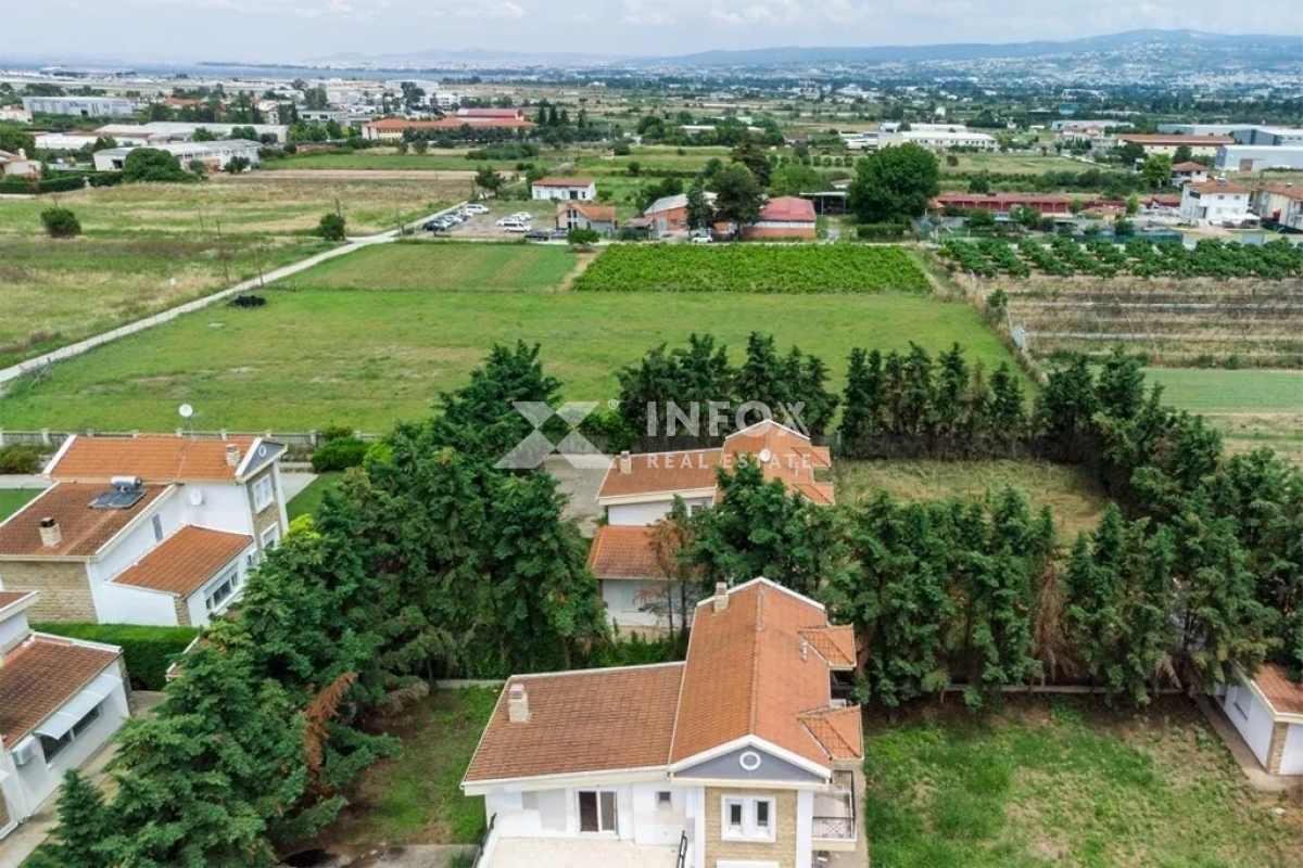 Πωλείται-Μονοκατοικία-270.00-τ.μ.