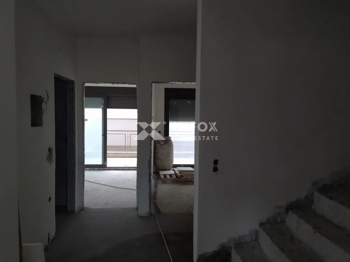 Πωλείται-Μεζονέτα-270.00-τ.μ.