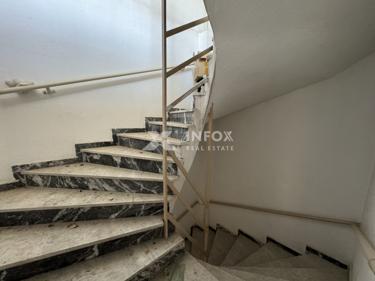 Продаја-Kuca-167.00-m².