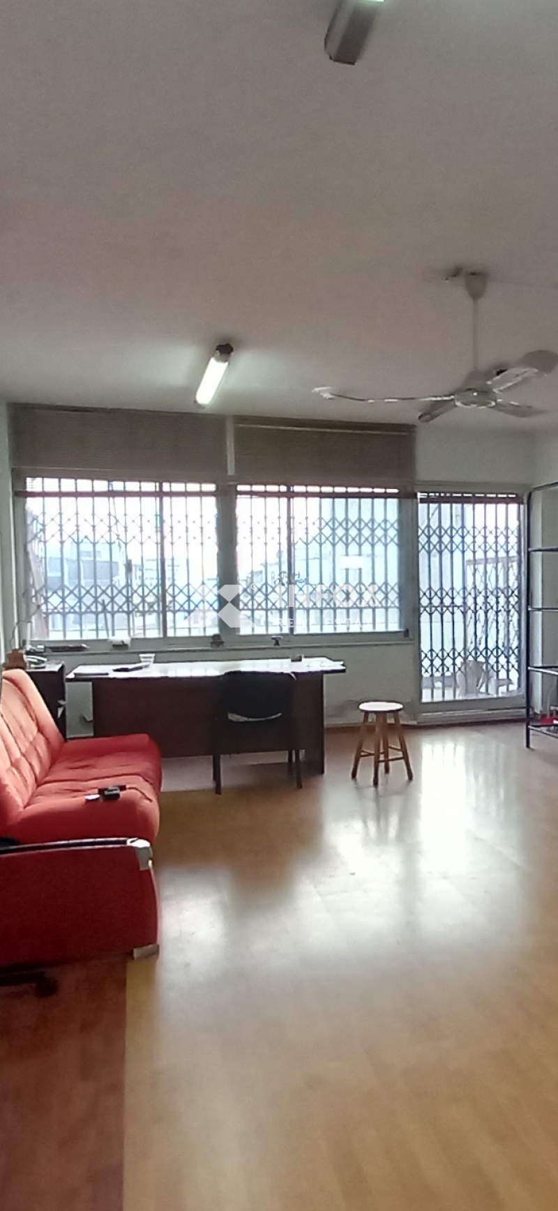 Продается-Офис-51.00-кв.м.