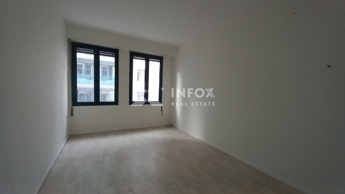 Mieten-Buro-27.00-qm.