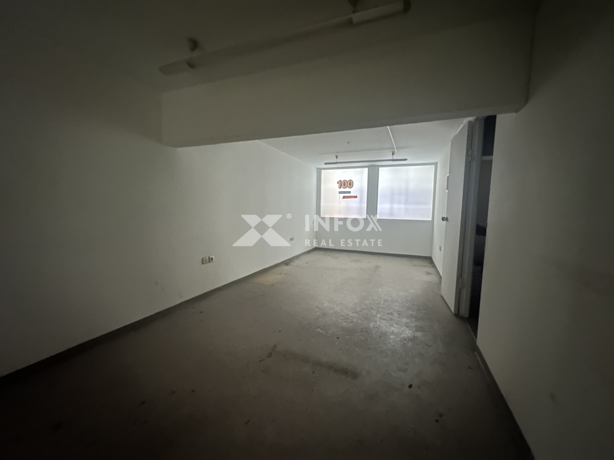 Издаје-се-Prodavnica-215.00-m².