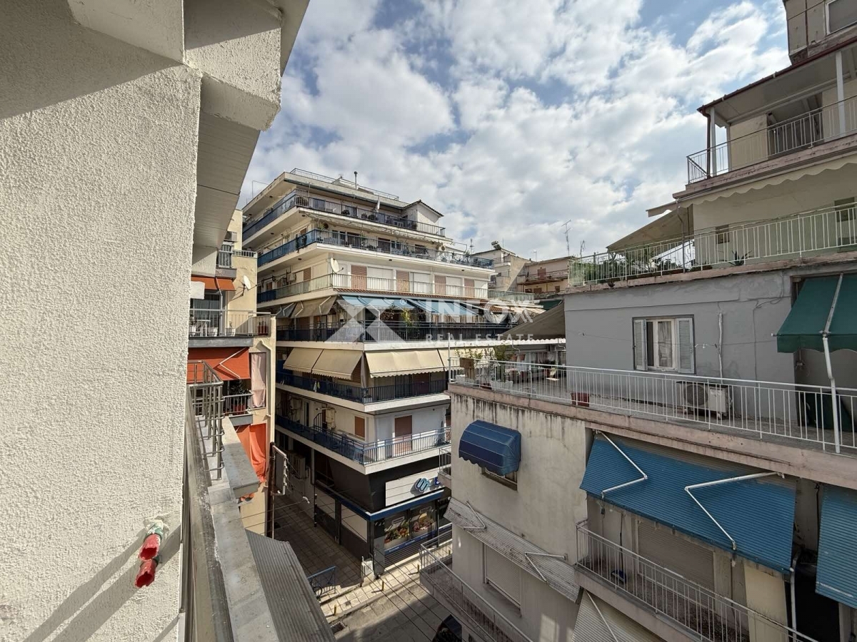 Πωλείται-Γκαρσονιέρα-33.00-τ.μ.