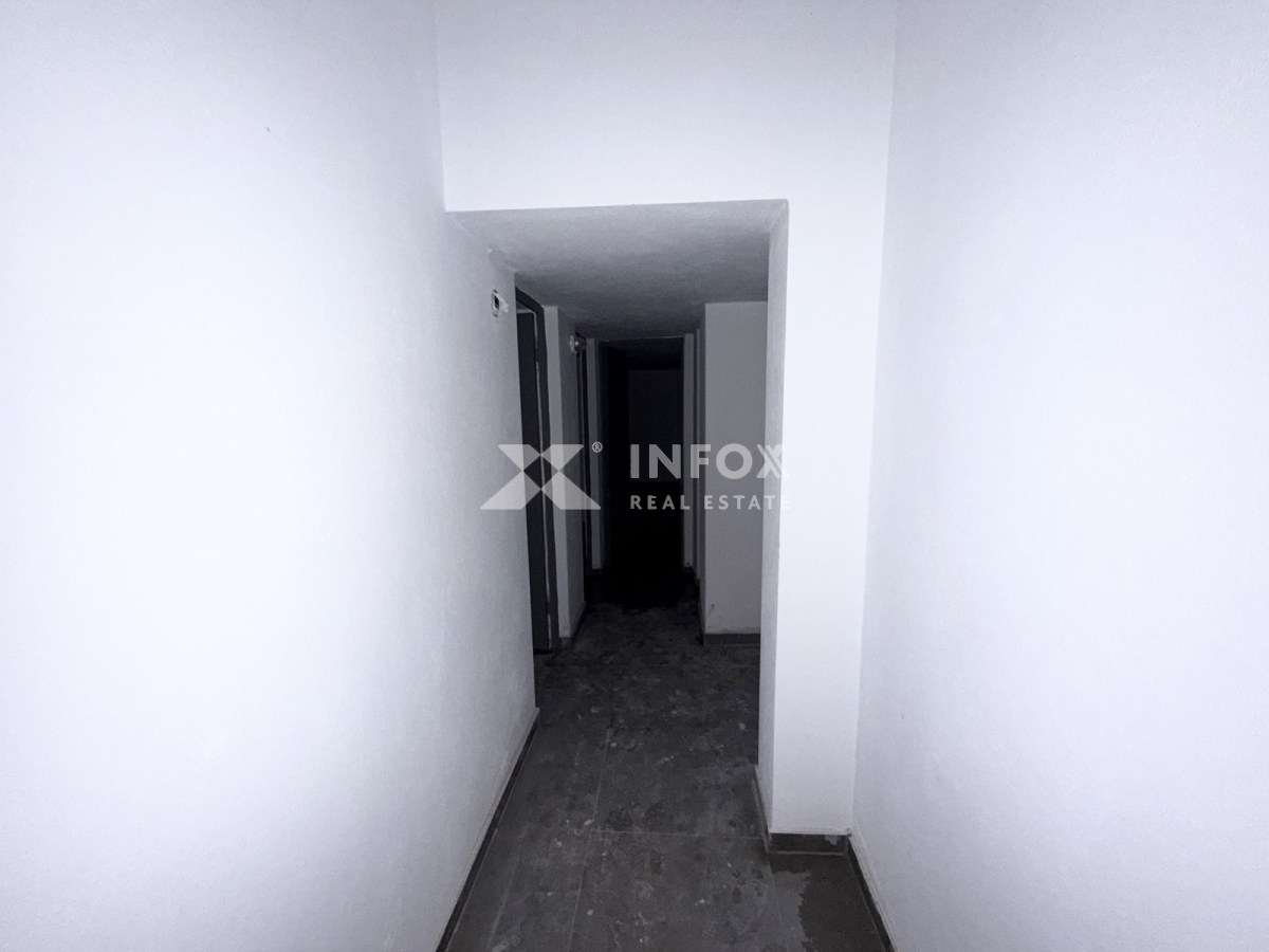Πωλείται-Γκαρσονιέρα-45.00-τ.μ.