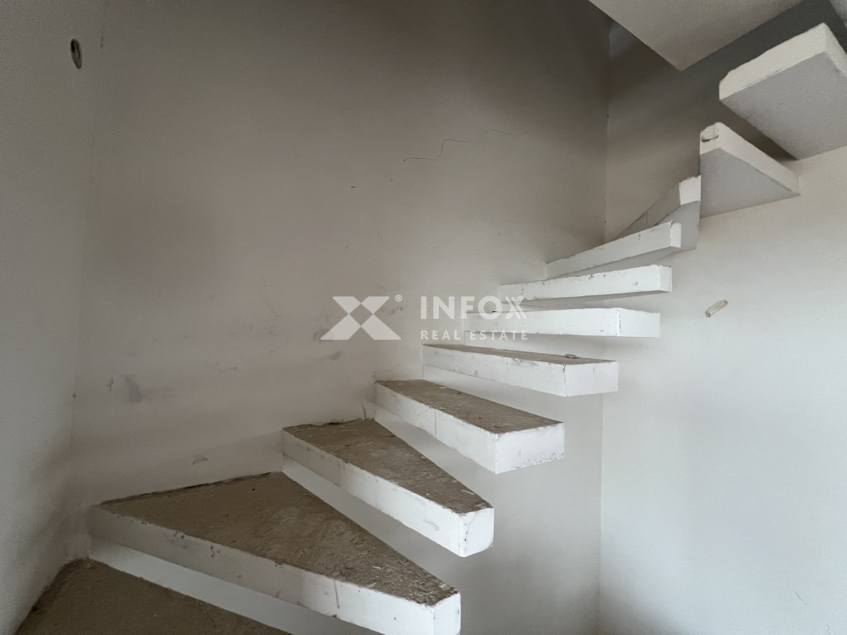 Πωλείται-Μεζονέτα-240.00-τ.μ.