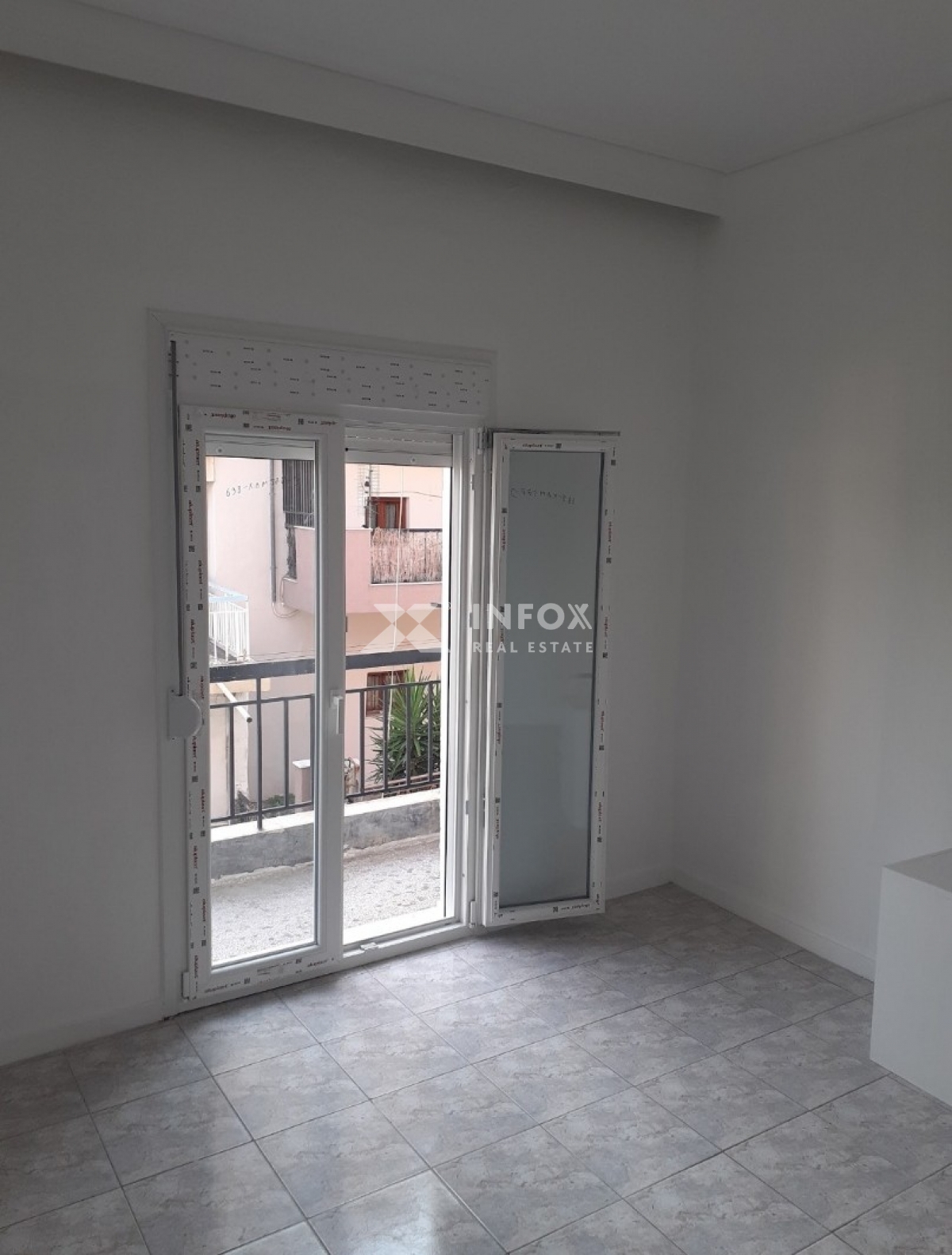 Πωλείται-Γκαρσονιέρα-50.00-τ.μ.