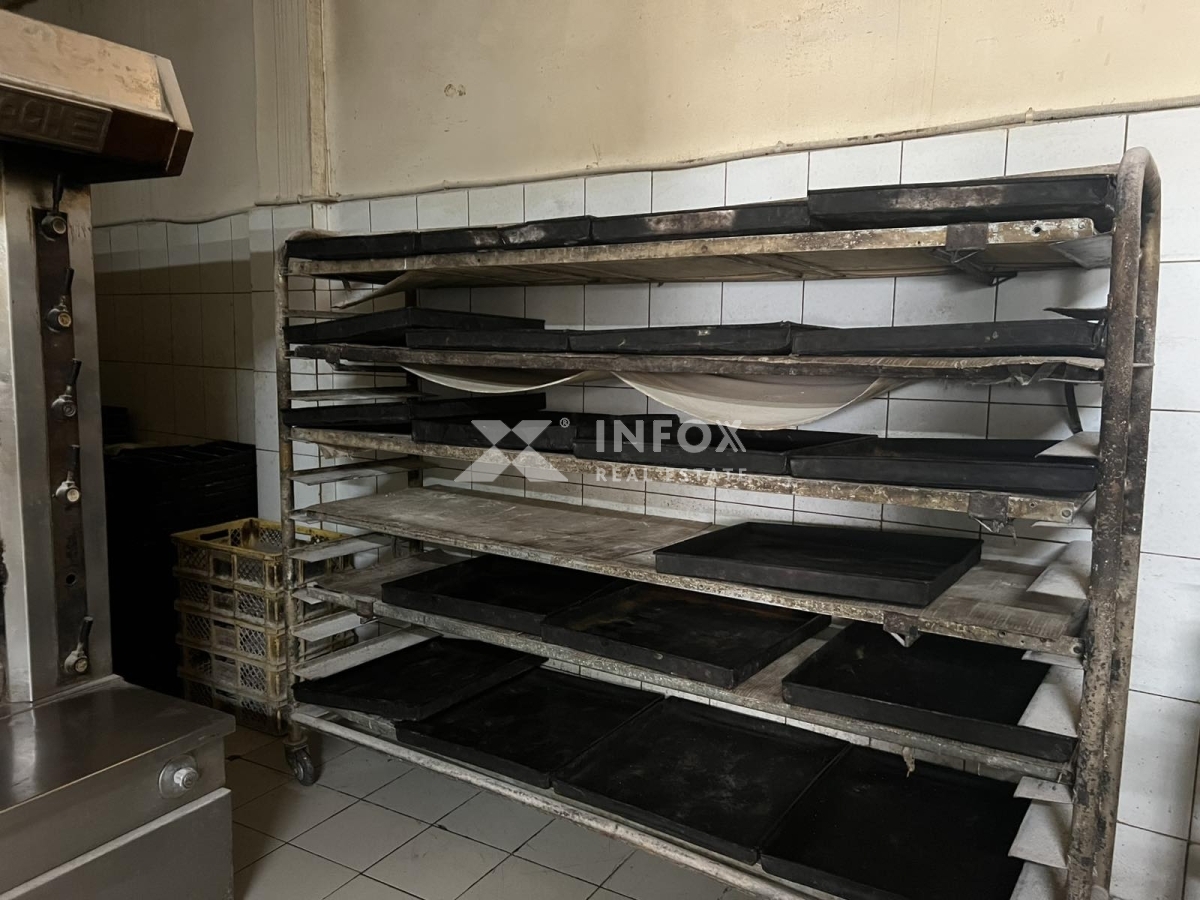 Издаје-се-Biznis-70.00-m².