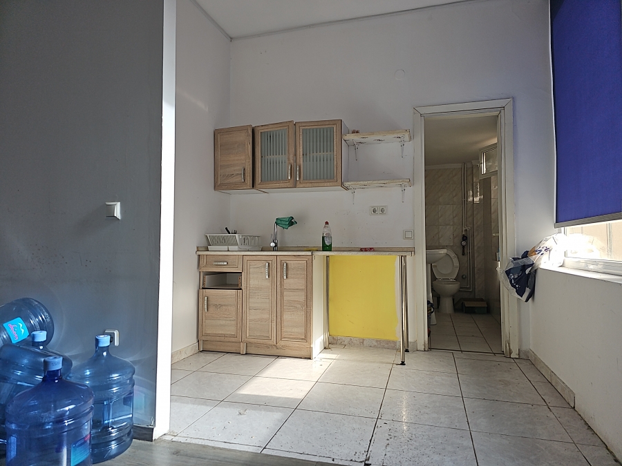 Ενοικιάζεται-Γραφείο-250.00-τ.μ.