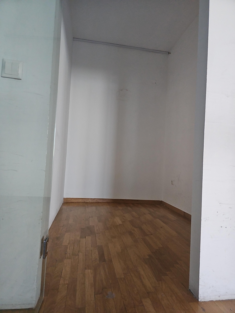 Ενοικιάζεται-Γραφείο-250.00-τ.μ.