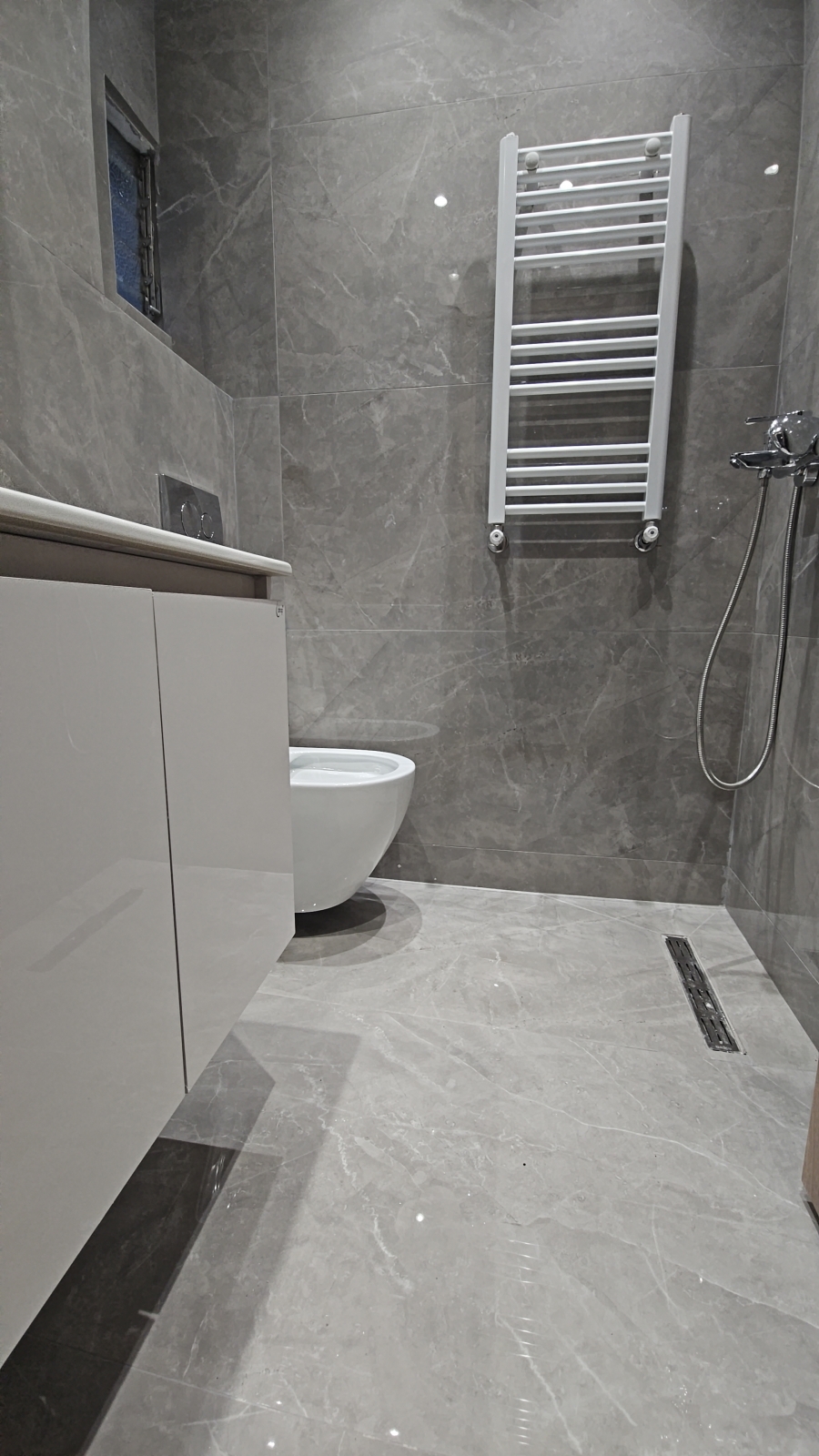 Mieten-Wohnung-110.00-qm.