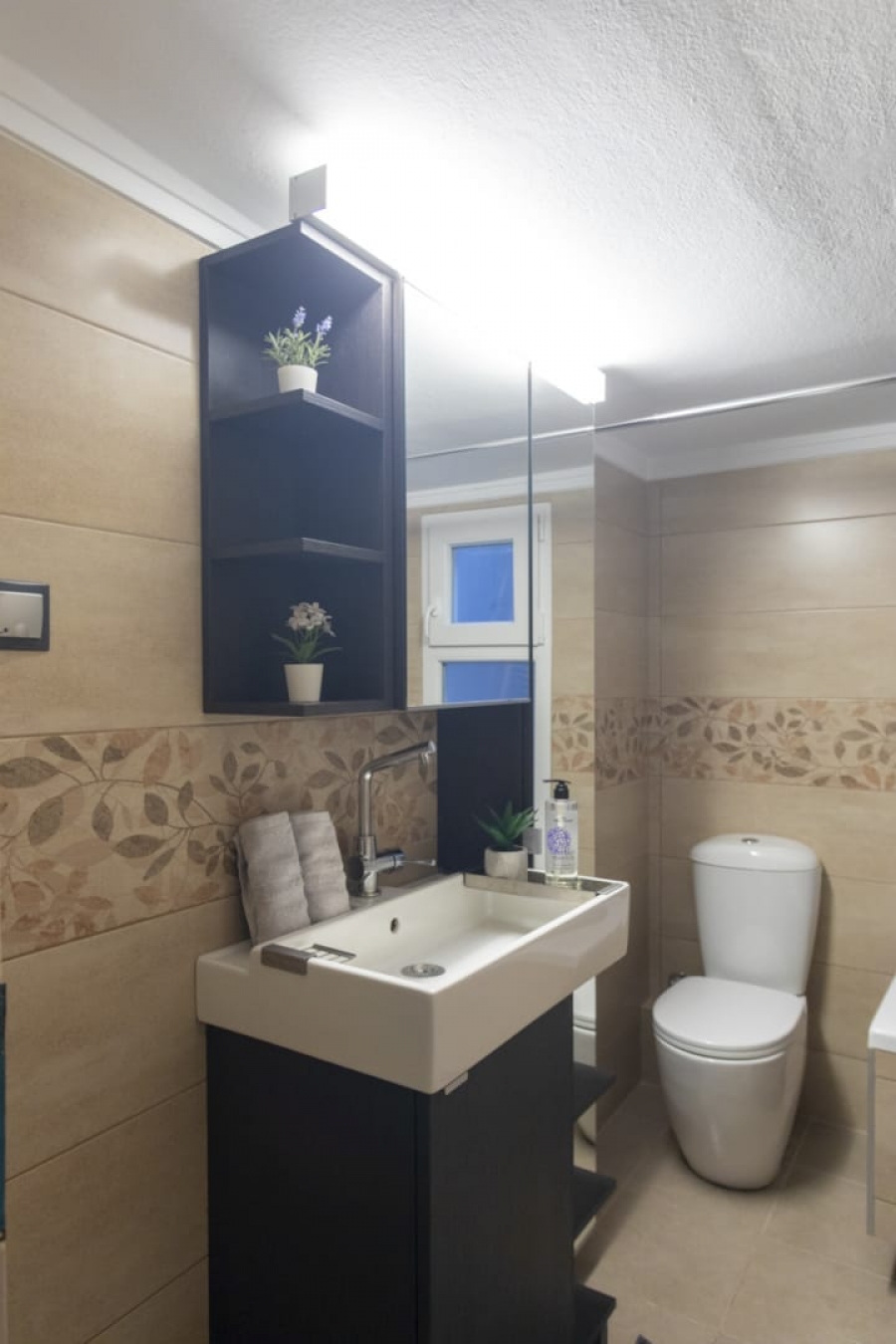 Издаје-се-Apartman-79.00-m².