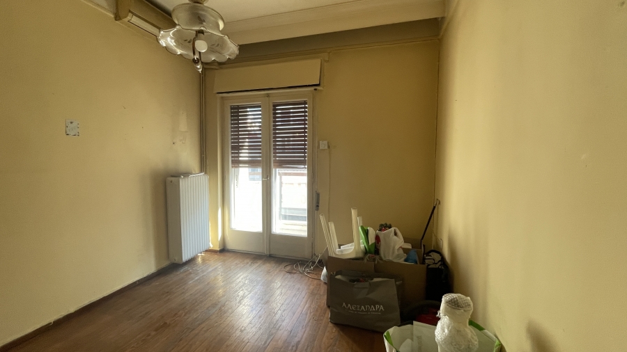 Zu-verkaufen-Wohnung-122.00-qm.