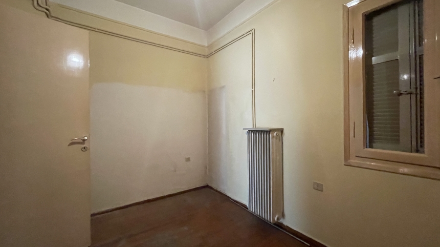 Zu-verkaufen-Wohnung-122.00-qm.