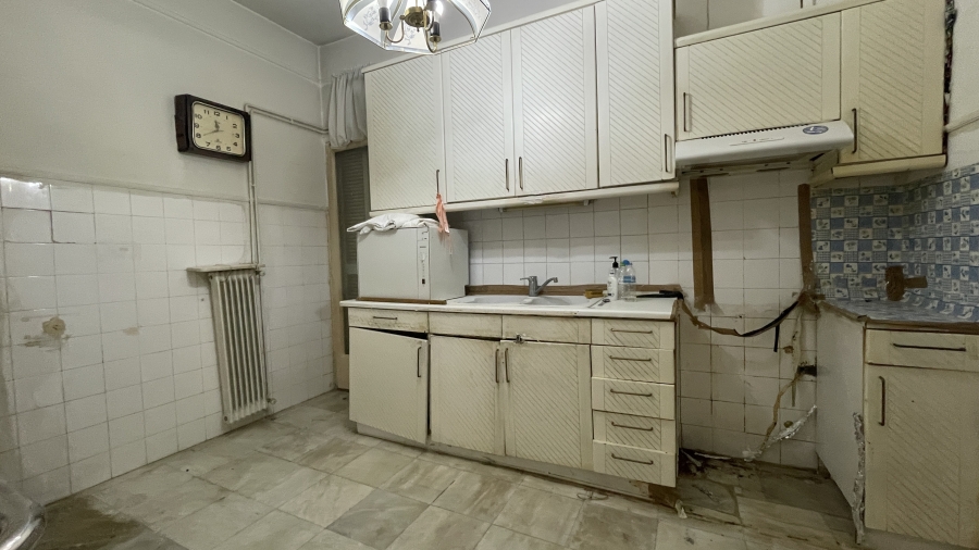 Zu-verkaufen-Wohnung-122.00-qm.