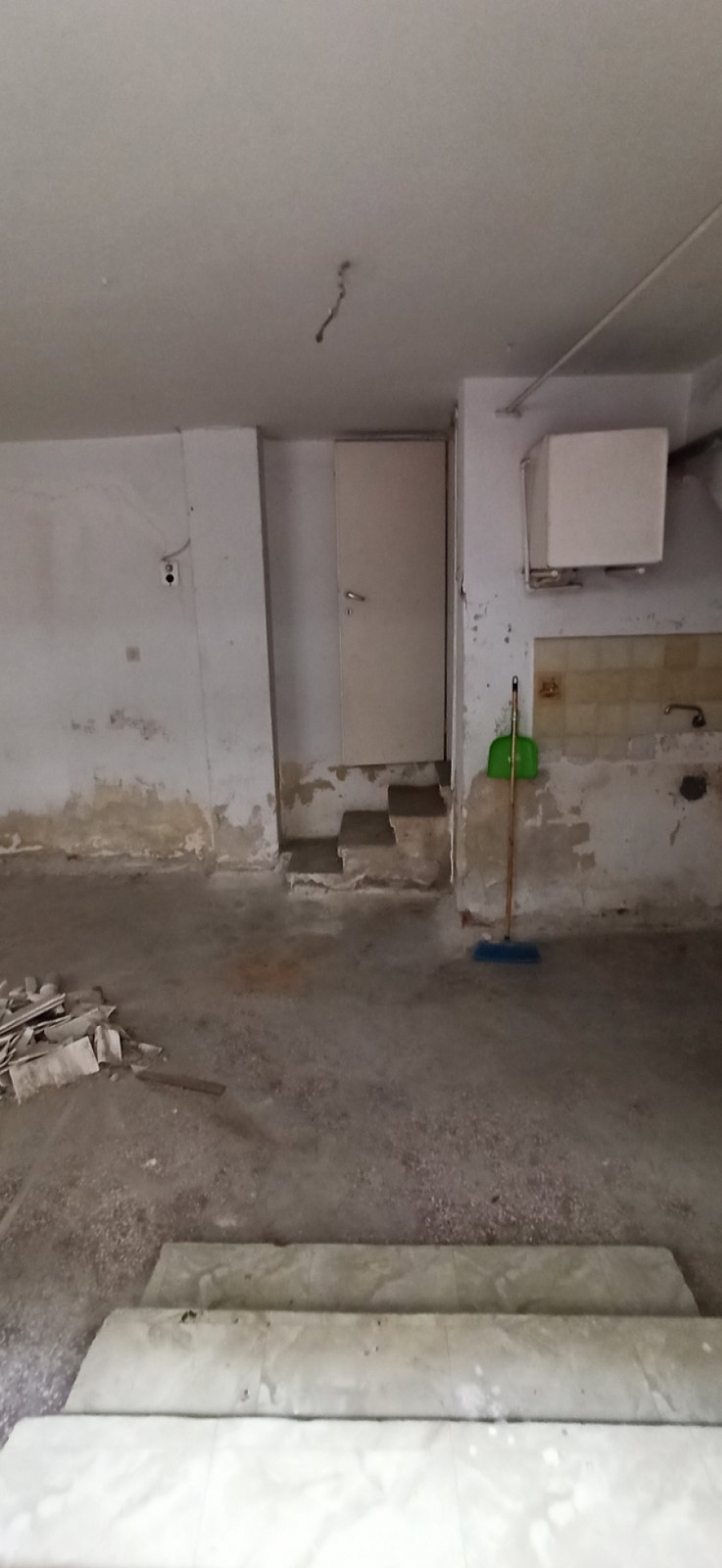 Πωλείται-Γκαρσονιέρα-30.00-τ.μ.