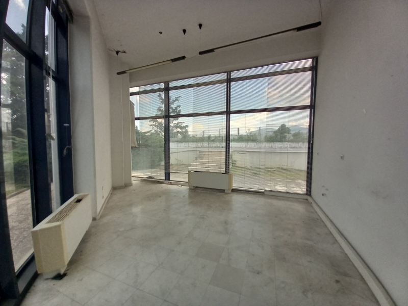 Издаје-се-Soba-1200.00-m².