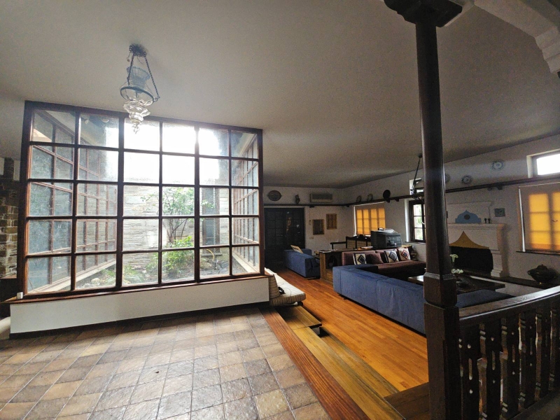 Zu-verkaufen-Wohnung-400.00-qm.