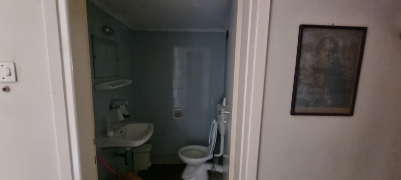 Zu-verkaufen-Einfamilienhaus-534.00-qm.