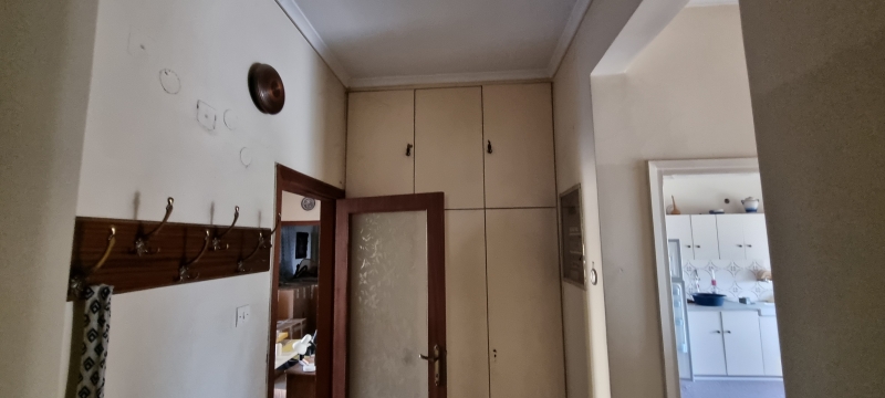 Zu-verkaufen-Einfamilienhaus-534.00-qm.