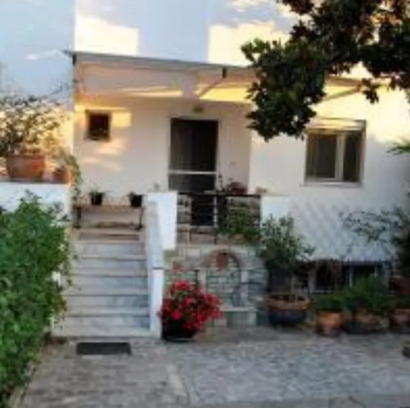 Πωλείται-Μεζονέτα-210.00-τ.μ.